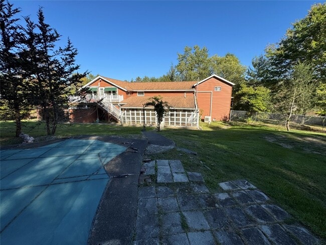 Building Photo - 453 Grippen Hill Rd