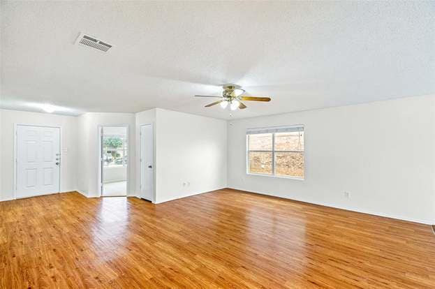 Building Photo - 2149 Franks St
