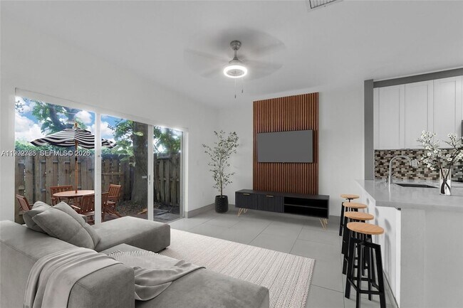 Building Photo - 1720 NE 33rd Ave