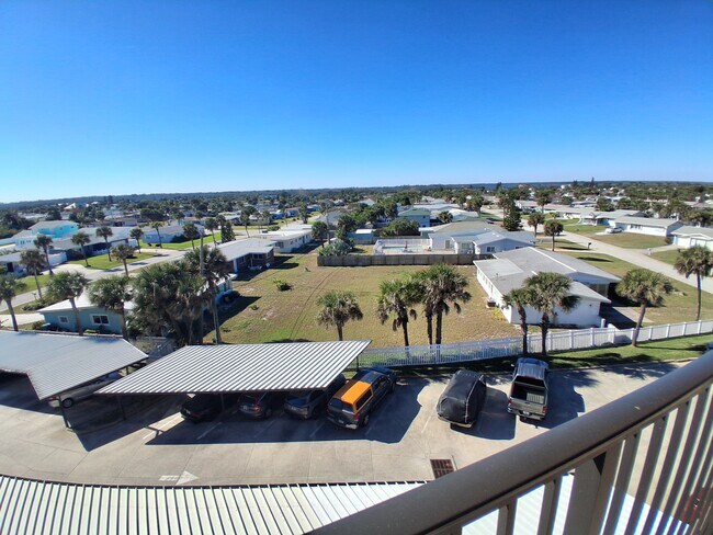 Building Photo - 2390 Ocean Shore Blvd