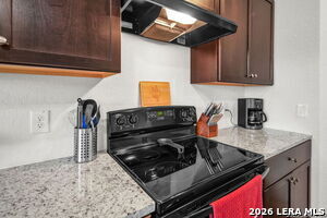 Building Photo - 13319 Winemaker Dr