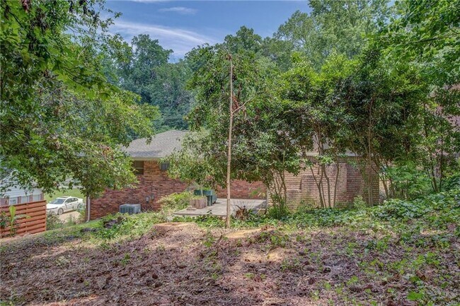 Building Photo - 1112 Franklin Cir NE