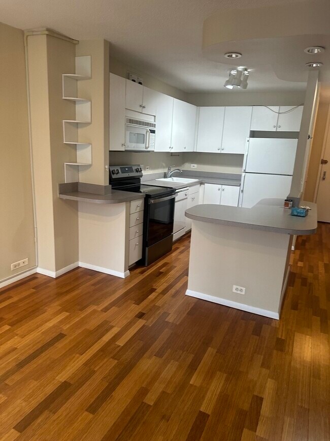 Building Photo - 405 N Wabash Ave