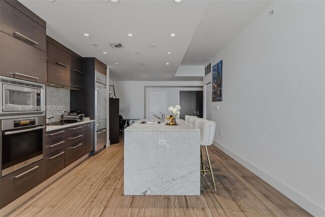 Building Photo - 900 Biscayne Blvd