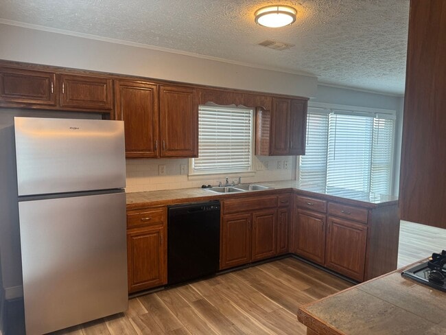 Building Photo - A Great Place to Call Home