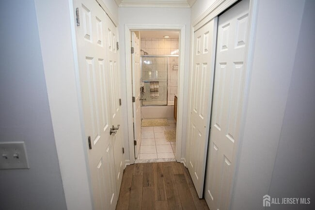 Building Photo - 124 Adamecs Way