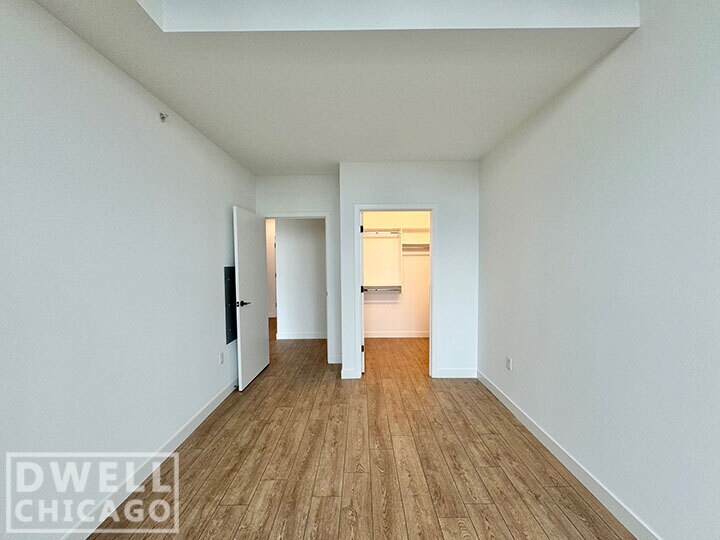 Building Photo - 26 N Sangamon St