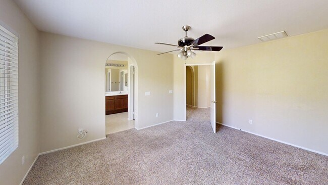 Building Photo - 33421 Wallace Way