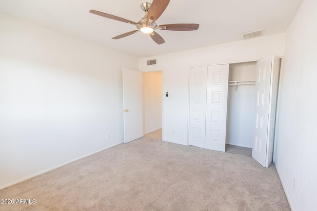 Building Photo - 1622 E Fremont Dr