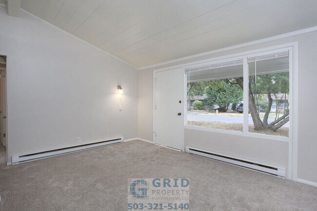 Primary Photo - 2 Bedroom Home Available in Southeast Port...