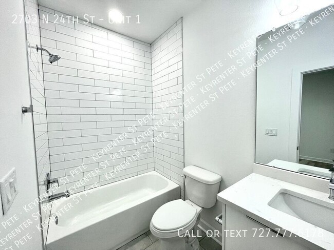 Building Photo - 2703 N 24th St