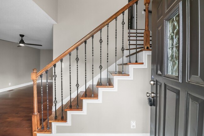 Building Photo - 3795 McAllister Dr