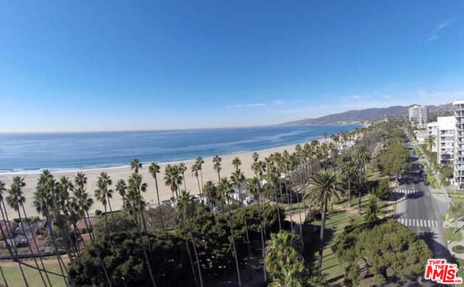 Building Photo - 617 Ocean Ave