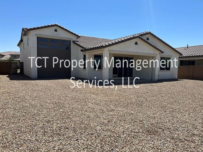 Building Photo - Gorgeous 3 Bedroom 2 Bathroom Home In Flor...
