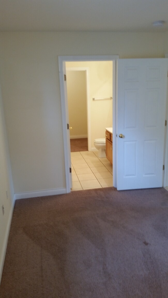 Building Photo - 3603 Zinnia Dr