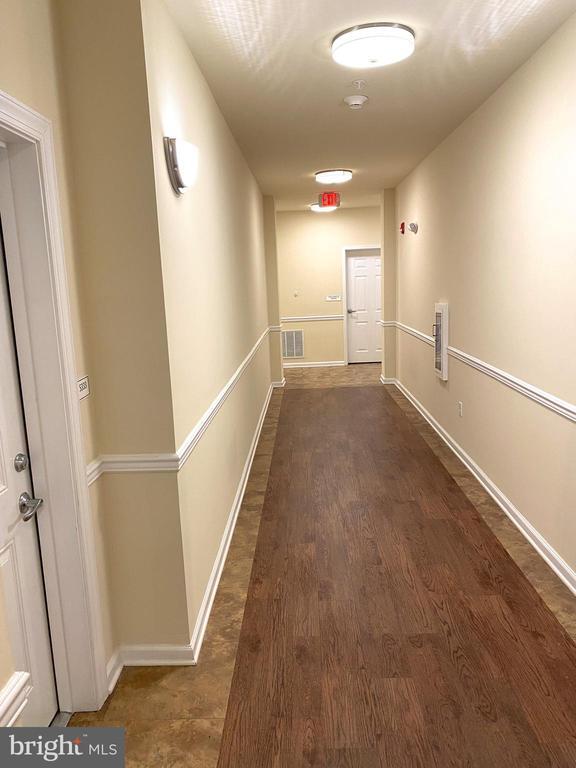 Building Photo - 5333 Palomino Ct