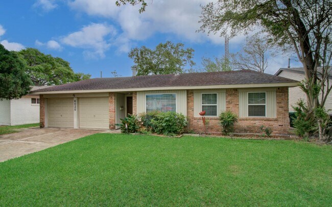 Building Photo - 6030 Willowbend Blvd
