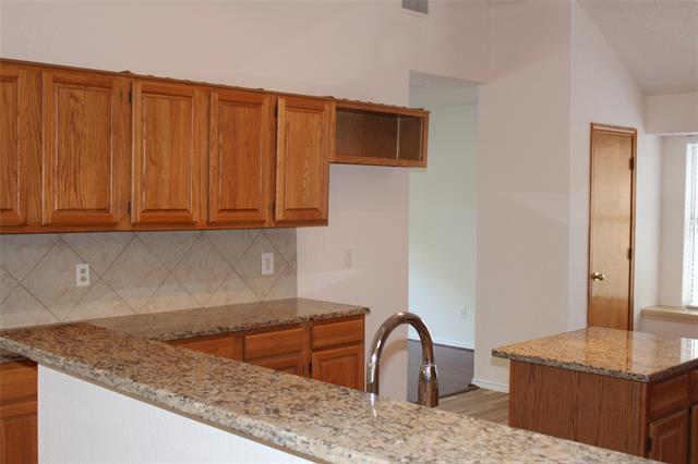 Building Photo - 3805 Silver Maple Dr