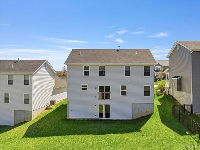 Building Photo - 463 Dusty Brook Dr