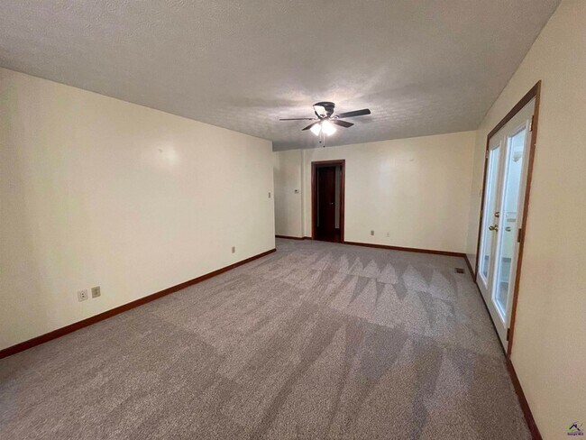 Building Photo - 125 Briarcliff Rd