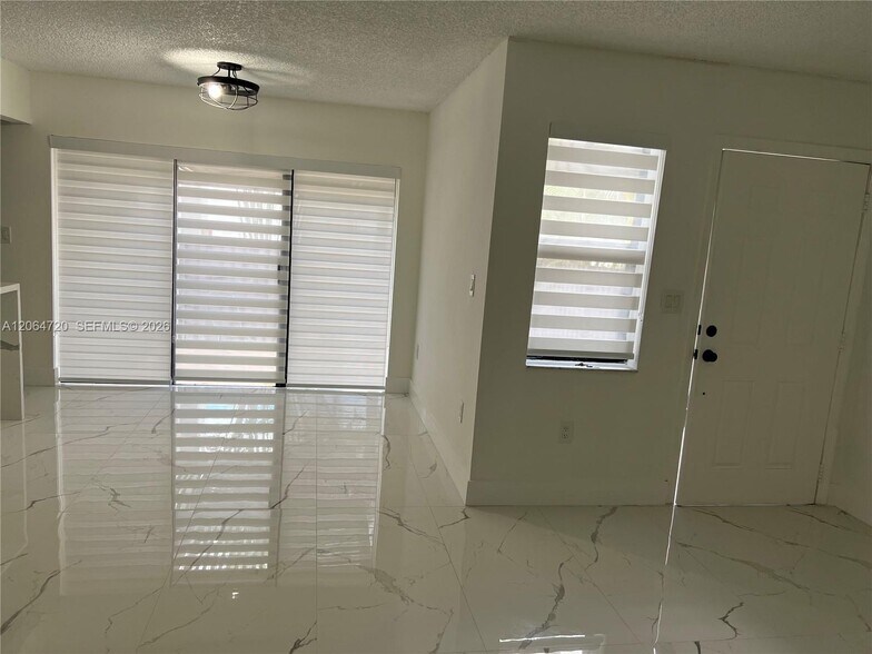 Building Photo - 9990 NW 9th Street Cir