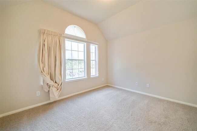 Building Photo - 8811 Sun Haven Ln