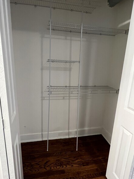 Master Closet 1 - 3528 N Reta Ave