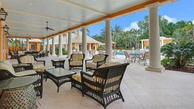 Building Photo - 2547 St Lucia Cir