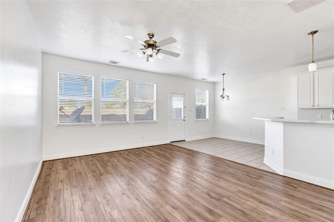 Building Photo - 17635 Olympic Park Ln
