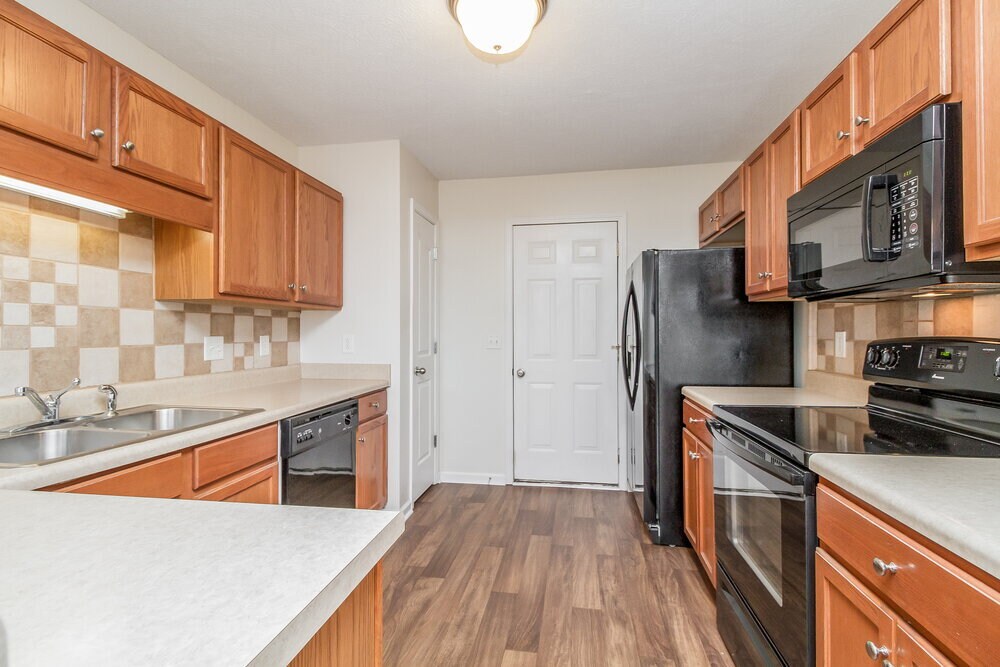 Building Photo - 1227 Matterhorn Run