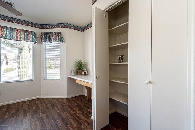 Building Photo - 9116 E Sugar Sumac St