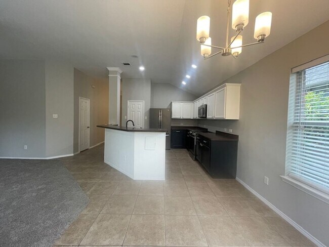 Building Photo - 3208 Black Ranch Court
