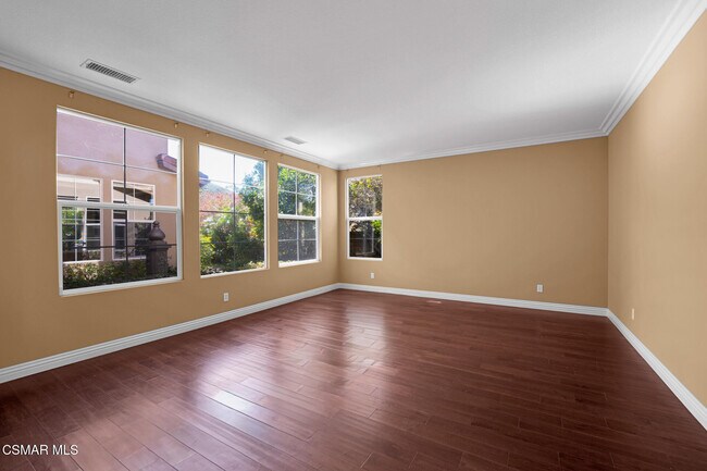 Building Photo - 3194 Sunset Hills Blvd