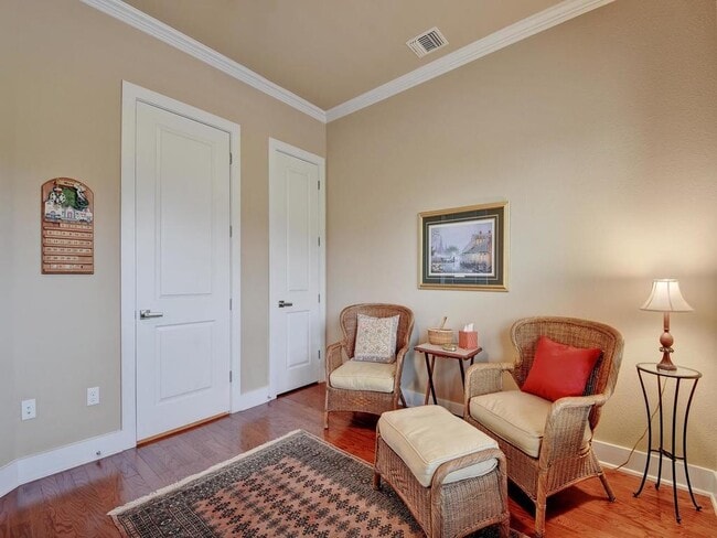 Building Photo - 4545 Mattie St