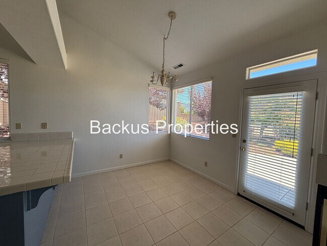 Building Photo - Wonderful corner three bedroom home at Las Palmas II