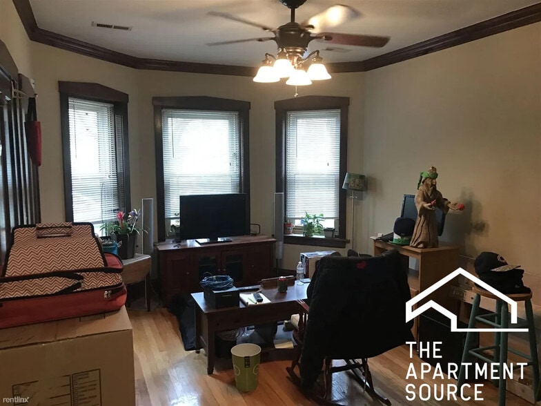 Building Photo - 4305 N Richmond St