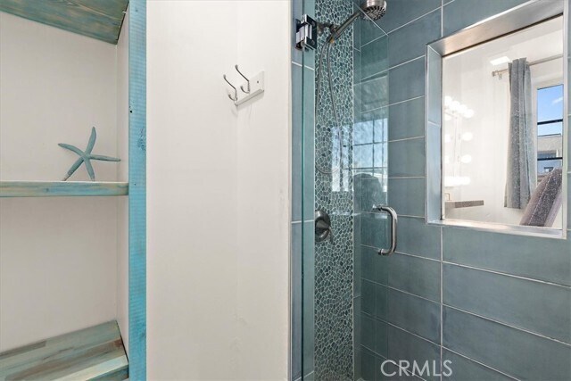 Building Photo - 2214 W Oceanfront