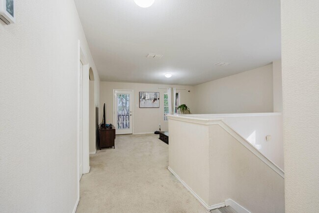 Building Photo - 13126 Ent Loop