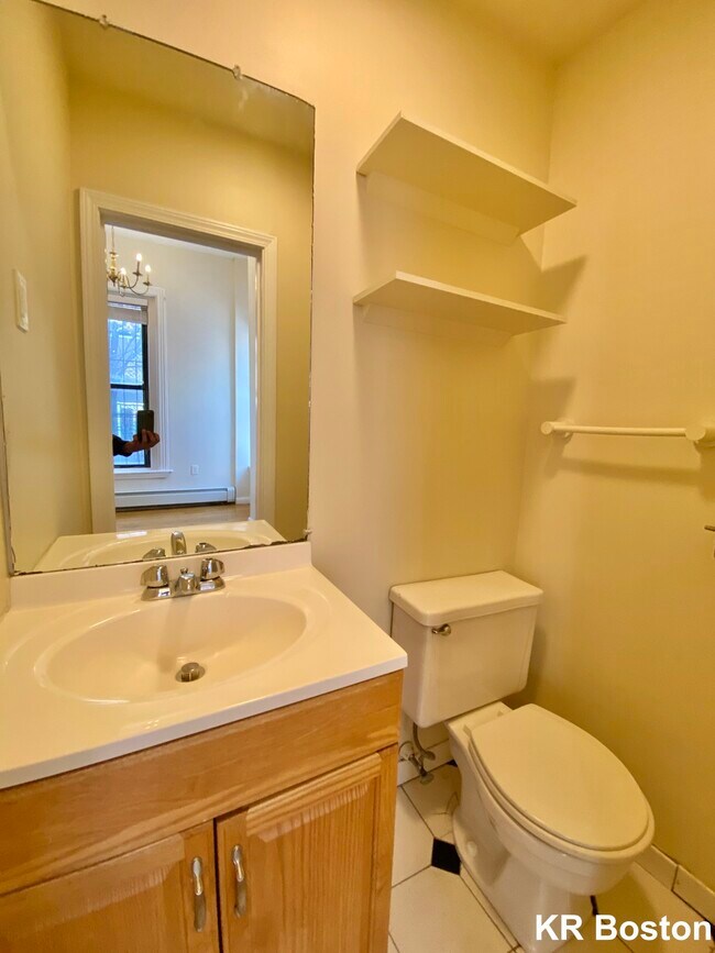 Building Photo - 437 Shawmut Ave
