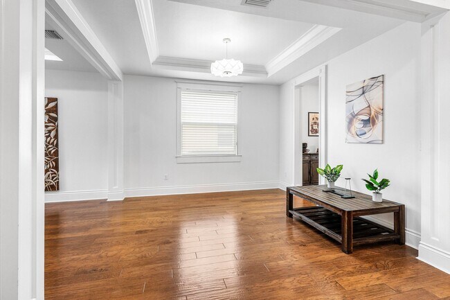 Building Photo - 9460 Wrangler Dr