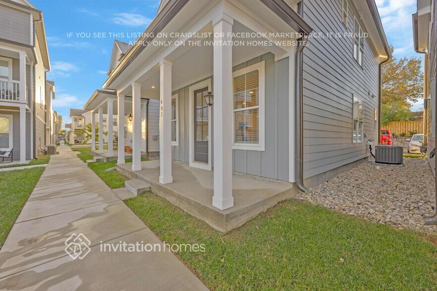 Building Photo - 647 Vernon Ave