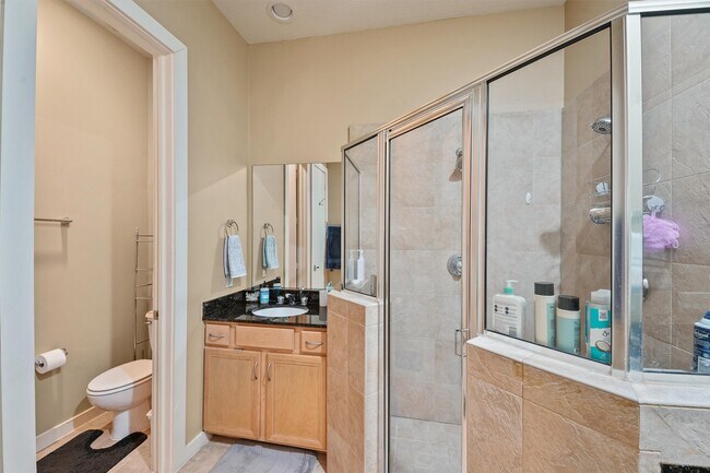 Building Photo - 4514 Center St