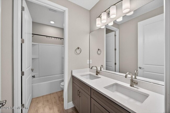 Building Photo - 85614 Fall River Pkwy