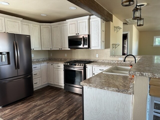 Building Photo - 1300 Howell Ave