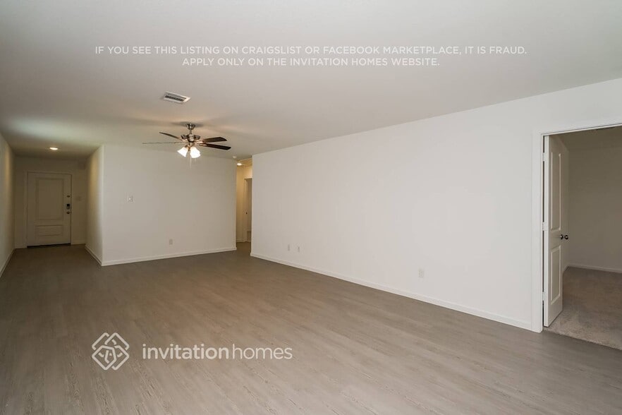 Building Photo - 3113 Lynmar Ln