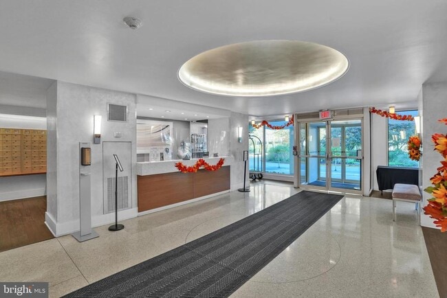 Building Photo - 4000 Tunlaw Rd NW