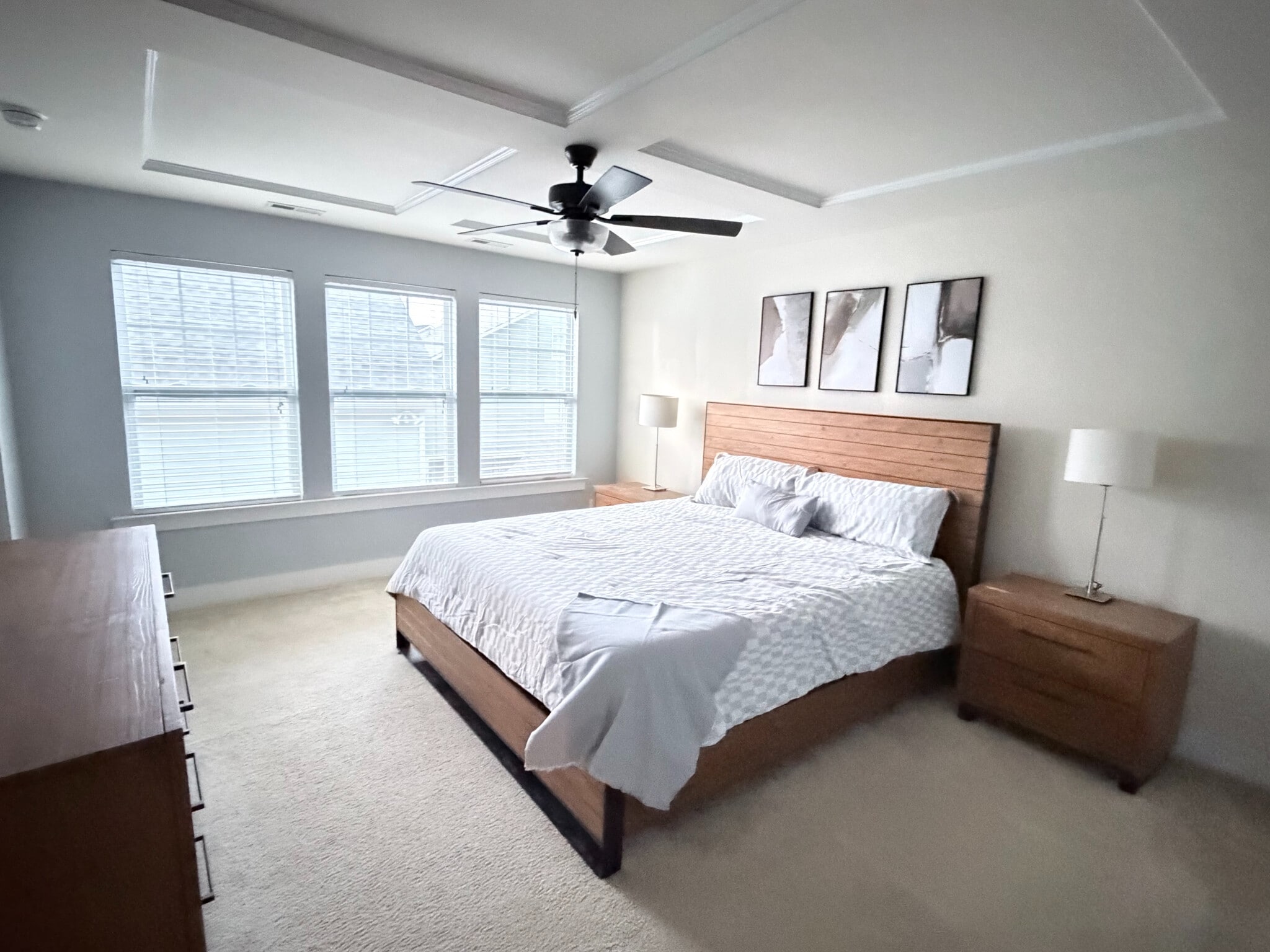 Building Photo - Room in House on Double Oaks Rd