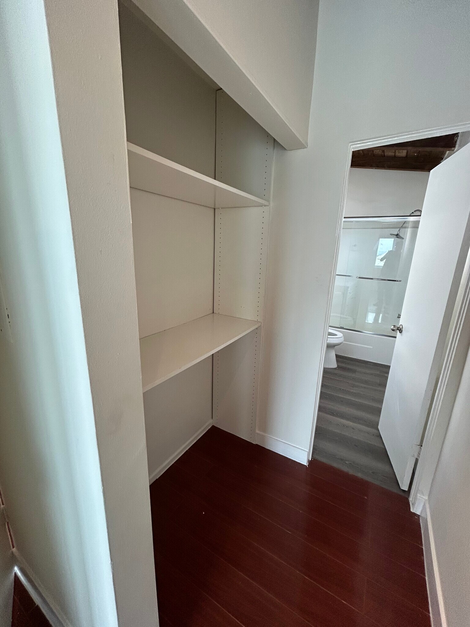 Bedroom Open Shelving - 2450 Beverley Ave