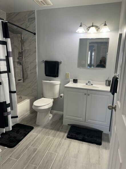 Building Photo - 3744 W Kariba Dr