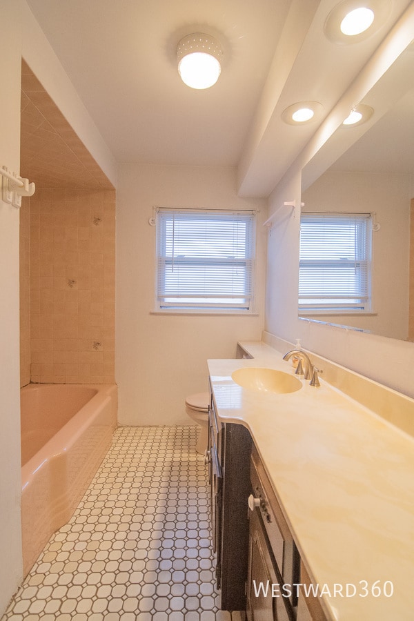 Building Photo - 2631 W 84th Pl